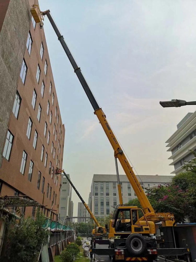 天涯镇汽车吊出租哪家好，选择最靠谱的服务商指南